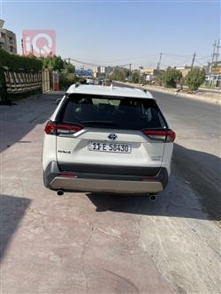 تويوتا راف 4